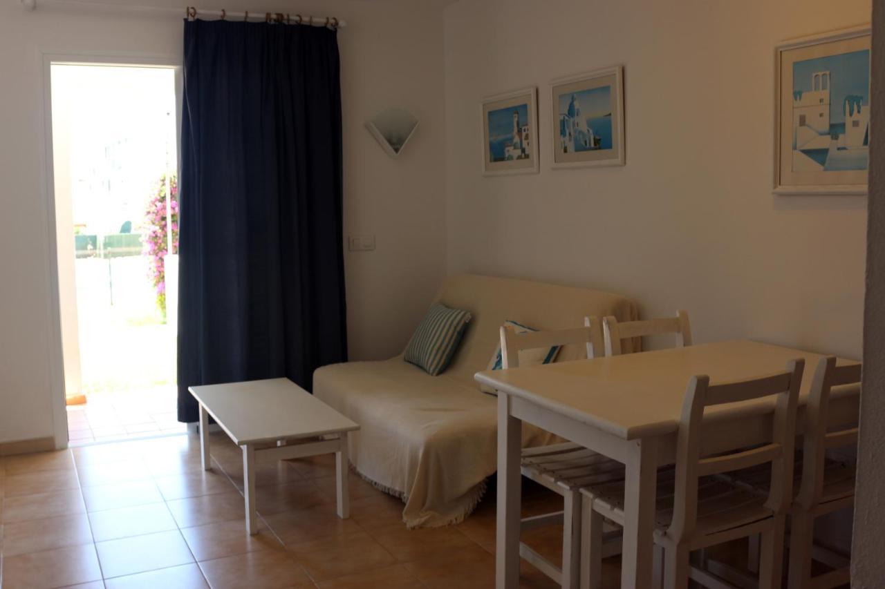Apartamentos Saura Cala'N Blanes  Exterior photo